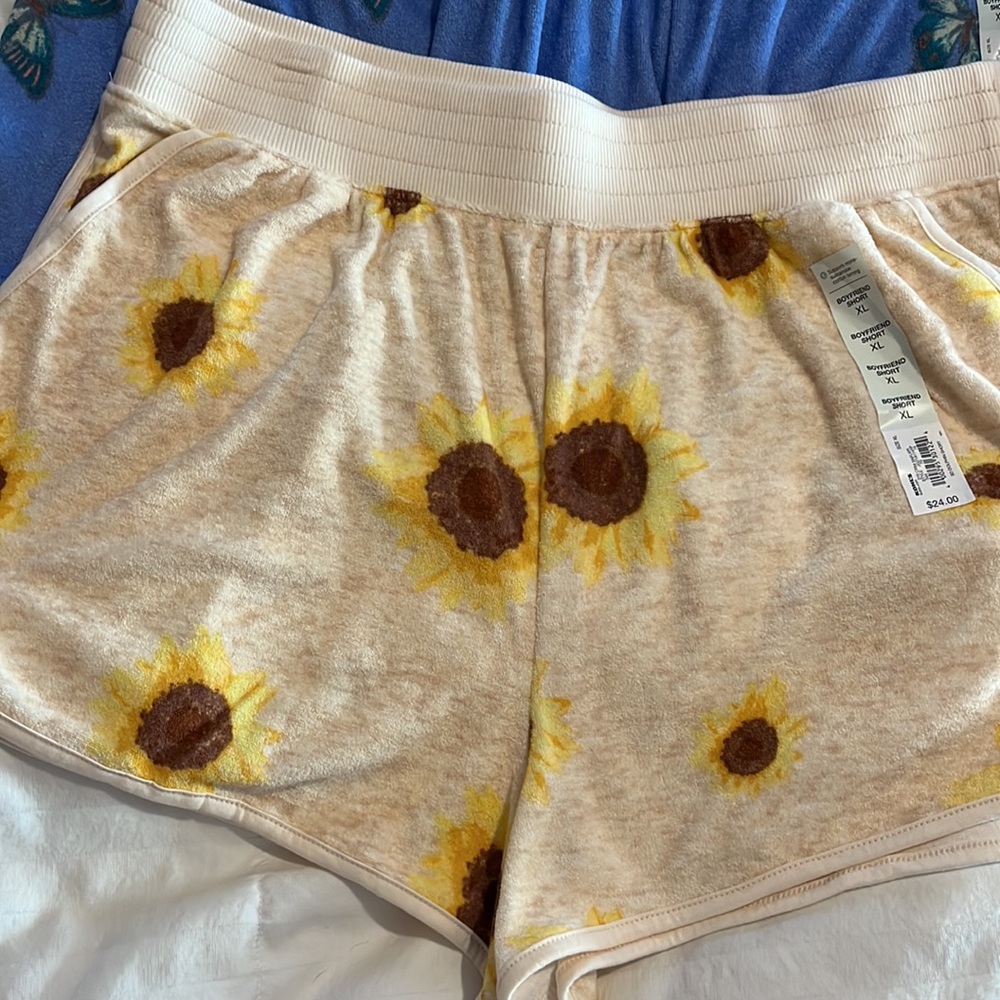 Boyfriend short XL. - Picture 6 of 7